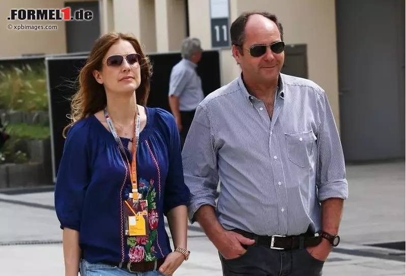 Auch Gerhard Berger hat seine Lebensgefährtin immer mit dabei. Am vorherigen Wochenende zeigte sich der Österreicher gemeinsam mit Freundin Helene bei der Langstrecken-WM in Silverstone, nun waren die beiden auch in Bahrain. Foto zur News: Auch Gerhard Berger hat seine Lebensgefährtin immer mit dabei. Am vorherigen Wochenende zeigte sich der Österreicher gemeinsam mit Freundin Helene bei der Langstrecken-WM in Silverstone, nun waren die beiden auch in Bahrain.