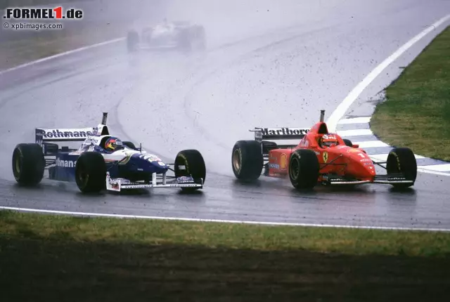 Weil Benetton ab 1996 mit Alesi/Berger ins Bodenlose abzustürzen drohte, folgte Brawn Schumacher 1997 mit einem Jahr Verspätung zu Ferrari. Seine drei Ferrari-Siege 1996, unter anderem im Regen von Barcelona, waren Schumachers einzige ohne Brawn am Kommandostand. Foto zur News: Weil Benetton ab 1996 mit Alesi/Berger ins Bodenlose abzustürzen drohte, folgte Brawn Schumacher 1997 mit einem Jahr Verspätung zu Ferrari. Seine drei Ferrari-Siege 1996, unter anderem im Regen von Barcelona, waren Schumachers einzige ohne Brawn am Kommandostand.