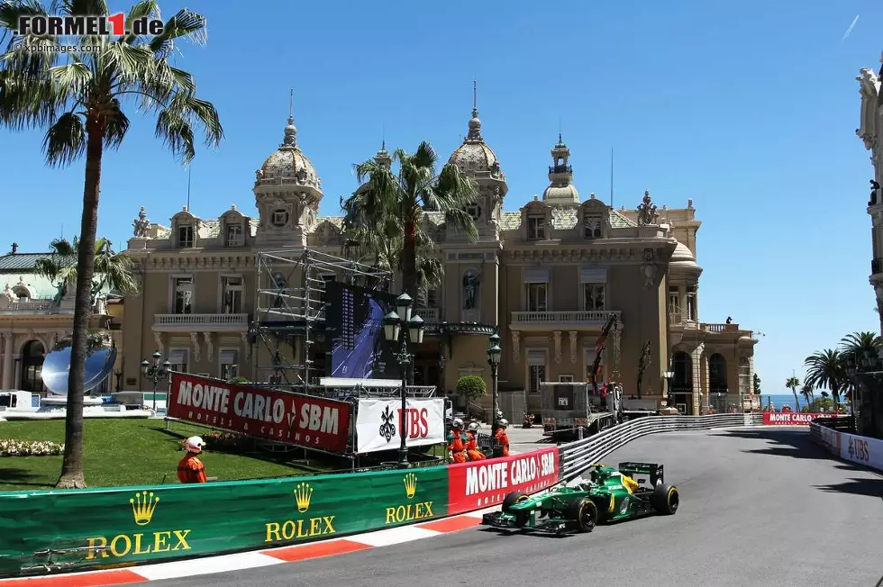 Doch schon beim nächsten Rennen in Monaco gelingt van der Garde eine Meisterleistung. Im Qualifying gelingt ihm überraschend der Einzug in Q2. Startplatz 15 ist der Lohn. Ohnehin ist van der Garde der Erfahrungsrückstand gegenüber Pic zu Saisonbeginn kaum anzumerken. Im Qualifying-Duell steht es nach sechs Rennen 3:3. Foto zur News: Doch schon beim nächsten Rennen in Monaco gelingt van der Garde eine Meisterleistung. Im Qualifying gelingt ihm überraschend der Einzug in Q2. Startplatz 15 ist der Lohn. Ohnehin ist van der Garde der Erfahrungsrückstand gegenüber Pic zu Saisonbeginn kaum anzumerken. Im Qualifying-Duell steht es nach sechs Rennen 3:3.
