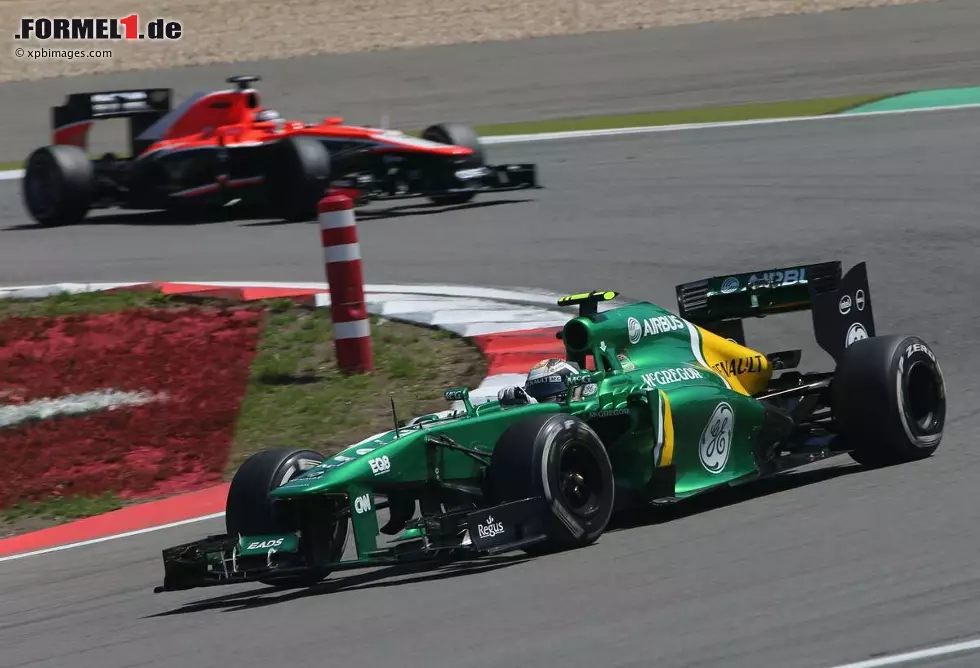 Die sportlichen Aussichten sind Mitte der Saison unverändert trüb. Zwar haben die Caterham-Piloten die Konkurrenz von Marussia immer besser im Griff, doch der erhoffte Schritt nach vorne bleibt aus. Foto zur News: Die sportlichen Aussichten sind Mitte der Saison unverändert trüb. Zwar haben die Caterham-Piloten die Konkurrenz von Marussia immer besser im Griff, doch der erhoffte Schritt nach vorne bleibt aus.