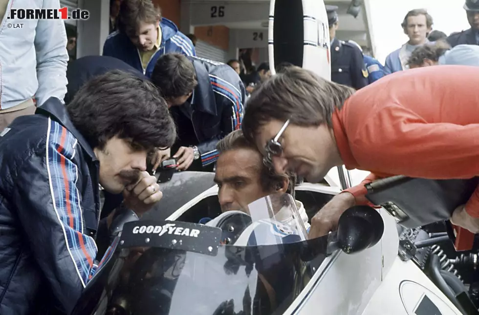 Foto zur News: Umso erfolgreicher sollte er auf der anderen Seite der Boxenmauer werden. 1971 kaufte er Ron Tauranac für 100.000 Dollar das Brabham-Team ab. Als er seine Karriere als Teamchef 1987 nach zwei WM-Titeln mit Nelson Piquet am Steuer und BMW-Power im Heck beendete, verkaufte er Brabham für fünf Millionen Dollar an den Schweizer Geschäftsmann Joachim Lüthi. Der landete später wegen Veruntreuung von 133 Millionen Dollar im Gefängnis.