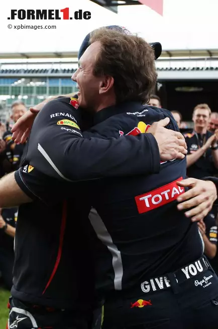 Foto zur News: Marks Sieg 2012. Das war ein echter Thriller, wie er Alonso einholte und ein paar Runden vor Schluss auch noch überholte.