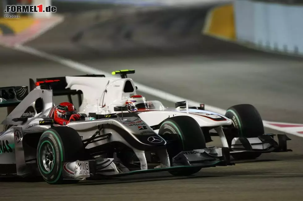 ...so manchen Piloten eines Mittelfeld-Teams (hier Kamui Kobayashi im Sauber) schwerer als angenommen. Rosberg feierte... Foto zur News: ...so manchen Piloten eines Mittelfeld-Teams (hier Kamui Kobayashi im Sauber) schwerer als angenommen. Rosberg feierte...