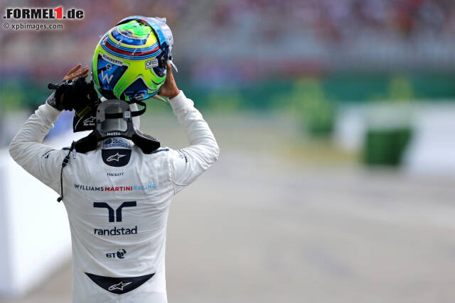 Ver de novo, Felipe Massa! Der 35-jährige Brasilianer wollte Ende 2016 seinen Helm an den Nagel hängen. Zumindest, wenn es um die Formel 1 geht. Doch Williams holt den Routinier noch einmal zurück. Wir zeigen dir seine Karriere in der Fotostrecke! Ver de novo, Felipe Massa! Der 35-jährige Brasilianer wollte Ende 2016 seinen Helm an den Nagel hängen. Zumindest, wenn es um die Formel 1 geht. Doch Williams holt den Routinier noch einmal zurück. Wir zeigen dir seine Karriere in der Fotostrecke!