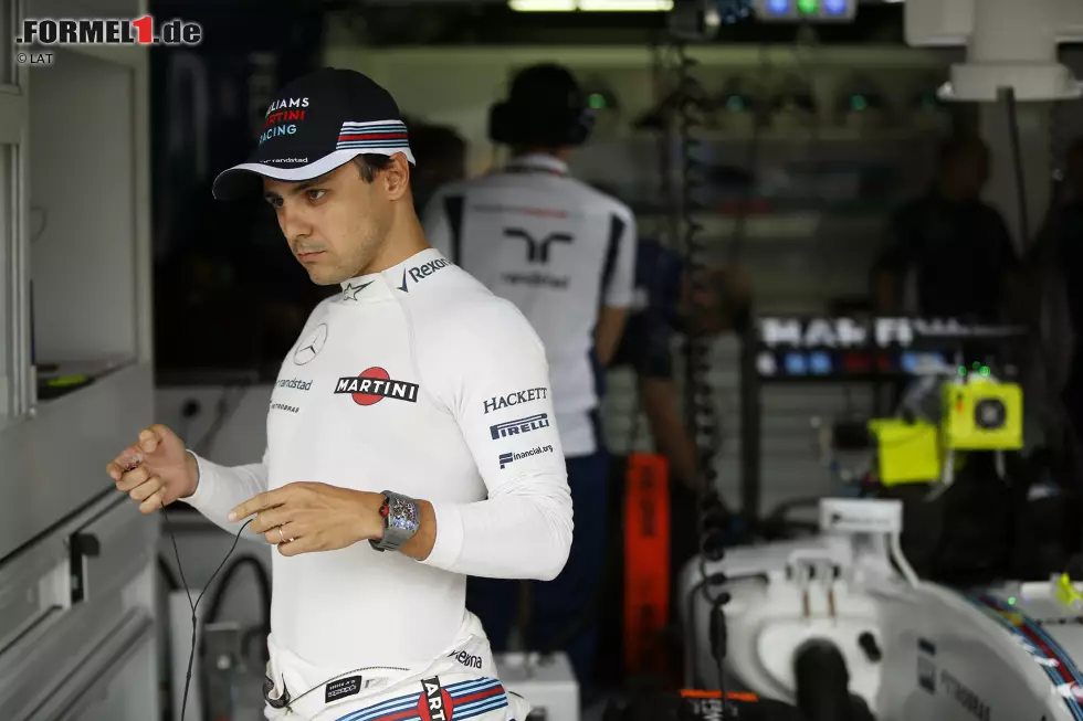 Dennoch: Seit Anfang September steht fest, dass Massa bei Williams und damit auch in der Formel 1 keine Chance mehr hat. Dachte man! Denn nach dem Wechsel von Valtteri Bottas zu Mercedes durfte Massa auch 2017 bleiben. Doch nach dem Zusatzjahr in der Formel 1 soll endgültig Schluss sein. Foto zur News: Dennoch: Seit Anfang September steht fest, dass Massa bei Williams und damit auch in der Formel 1 keine Chance mehr hat. Dachte man! Denn nach dem Wechsel von Valtteri Bottas zu Mercedes durfte Massa auch 2017 bleiben. Doch nach dem Zusatzjahr in der Formel 1 soll endgültig Schluss sein.