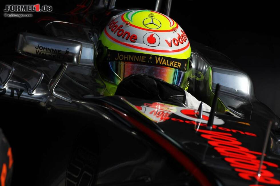 In der gleichen Liga wie Maldonado spielt momentan sonst nur Sergio Perez. Sein Förderer Carlos Slim Helu hat 2011 umgerechnet 22 Millionen Euro locker gemacht, um ihn für drei Jahre bei Sauber einzukaufen, und greift ab 2014 noch viel tiefer in die Tasche, um Vodafone als McLaren-Titelsponsor abzulösen. Man munkelt, dass McLaren für die mexikanische Besetzung des zweiten Cockpits jährlich bis zu 30 Millionen Euro einstreifen könnte. In der gleichen Liga wie Maldonado spielt momentan sonst nur Sergio Perez. Sein Förderer Carlos Slim Helu hat 2011 umgerechnet 22 Millionen Euro locker gemacht, um ihn für drei Jahre bei Sauber einzukaufen, und greift ab 2014 noch viel tiefer in die Tasche, um Vodafone als McLaren-Titelsponsor abzulösen. Man munkelt, dass McLaren für die mexikanische Besetzung des zweiten Cockpits jährlich bis zu 30 Millionen Euro einstreifen könnte.