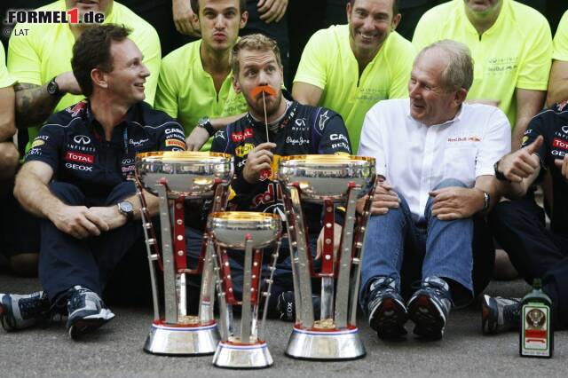 Foto zur News: Marca (Spanien): "Historisch! Achter Sieg von Vettel in Folge. Vettel übertrifft Schumi. Sebastian Vettel fährt weiterhin wie ein Besessener."