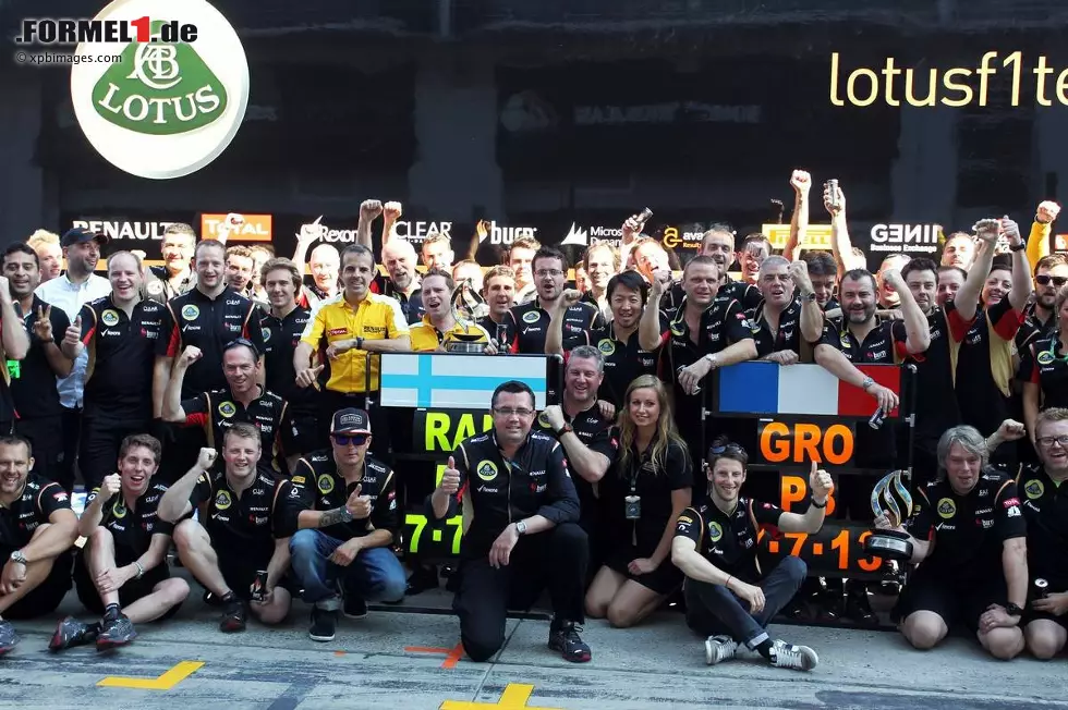 Auf dem Nürburgring kehrt Lotus zu alter Stärke zurück: Räikkönen wird Zweiter, Grosjean Dritter - und die Stallorder zugunsten des "Iceman" beweist, wer teamintern der beliebtere Fahrer ist. Noch. Foto zur News: Auf dem Nürburgring kehrt Lotus zu alter Stärke zurück: Räikkönen wird Zweiter, Grosjean Dritter - und die Stallorder zugunsten des "Iceman" beweist, wer teamintern der beliebtere Fahrer ist. Noch.