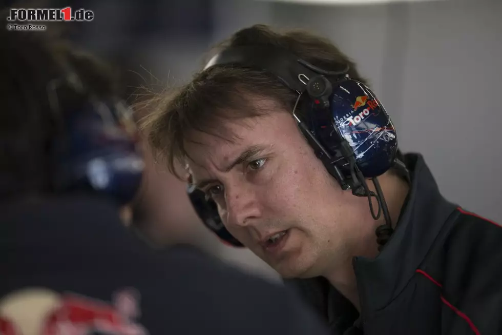 Foto zur News: Für den Grand Prix von China kommt das erste Update aus der Feder von James Key. Der neue starke Mann beim Red-Bull-B-Team professionalisiert das technische Team...