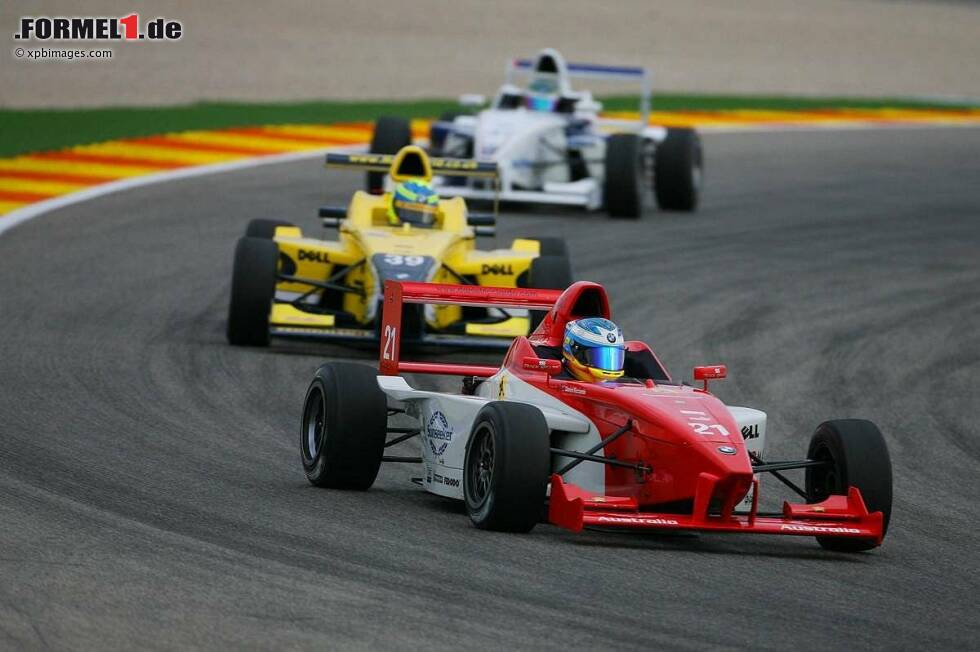 Foto zur News: Daniel Ricciardo fährt 2006 in der Formel-BMW-Asien und erzielt zwei Siege und eine Pole-Position. Damit belegt er am Jahresende den dritten Platz. Beim Formel-1-BMW-Weltfinale in Valencia (Foto) wird er als Fünfter abgewinkt.