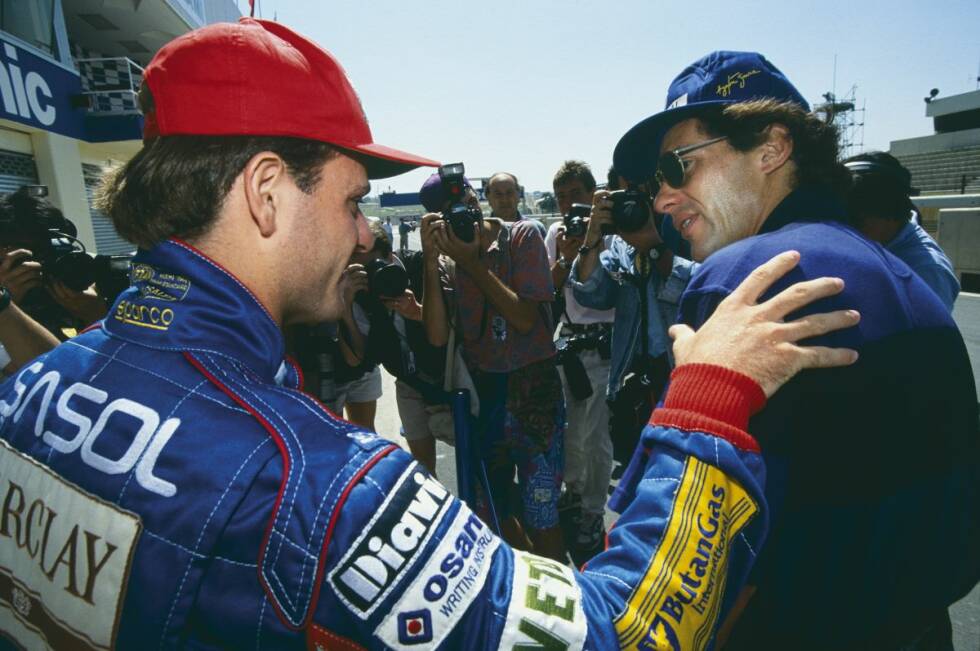 Foto zur News: ... und dort lernt er endlich sein großes Idol Ayrton Senna kennen.