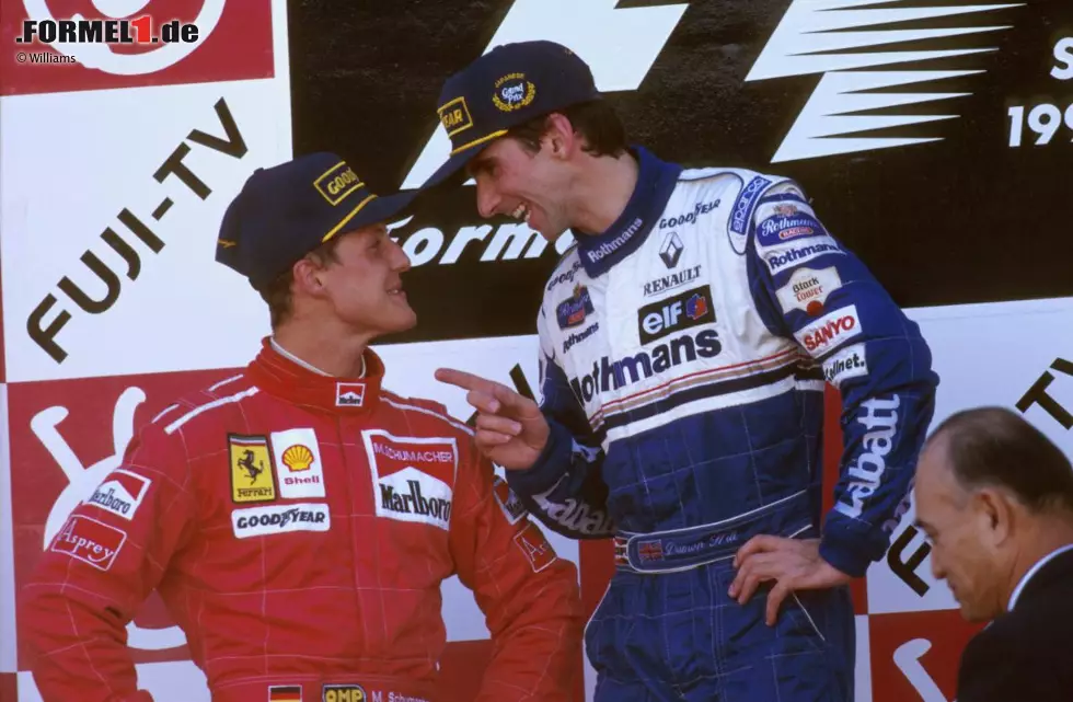 Damon Hill (Ex-Weltmeister): "Für alle ist das ein großer Schock. Wir machen uns große Sorgen und beten für seine Familie. Definitiv hängt eine dunkle Wolke über der Formel 1, weil Michael so ein großer Teil des Sportes war. Michaels Unfall hat uns allen gezeigt, wie verwundbar wir alle sind und wie wunderbar das Leben ist." Foto zur News: Damon Hill (Ex-Weltmeister): "Für alle ist das ein großer Schock. Wir machen uns große Sorgen und beten für seine Familie. Definitiv hängt eine dunkle Wolke über der Formel 1, weil Michael so ein großer Teil des Sportes war. Michaels Unfall hat uns allen gezeigt, wie verwundbar wir alle sind und wie wunderbar das Leben ist."