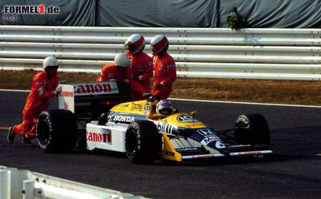 1987: Nigel Mansell kommt mit zwölf Punkten Rückstand auf Nelson Piquet zum vorletzten Saisonrennen, dem ersten Grand Prix überhaupt auf der japanischen Strecke. Doch Mansell fliegt im Training in den S-Kurven ab, zieht sich Rückenprellungen zu und muss am Sonntag tatenlos dabei zusehen, wie sein gehasster Williams-Teamkollege trotz eines Honda-Motorschadens kampflos Weltmeister wird.