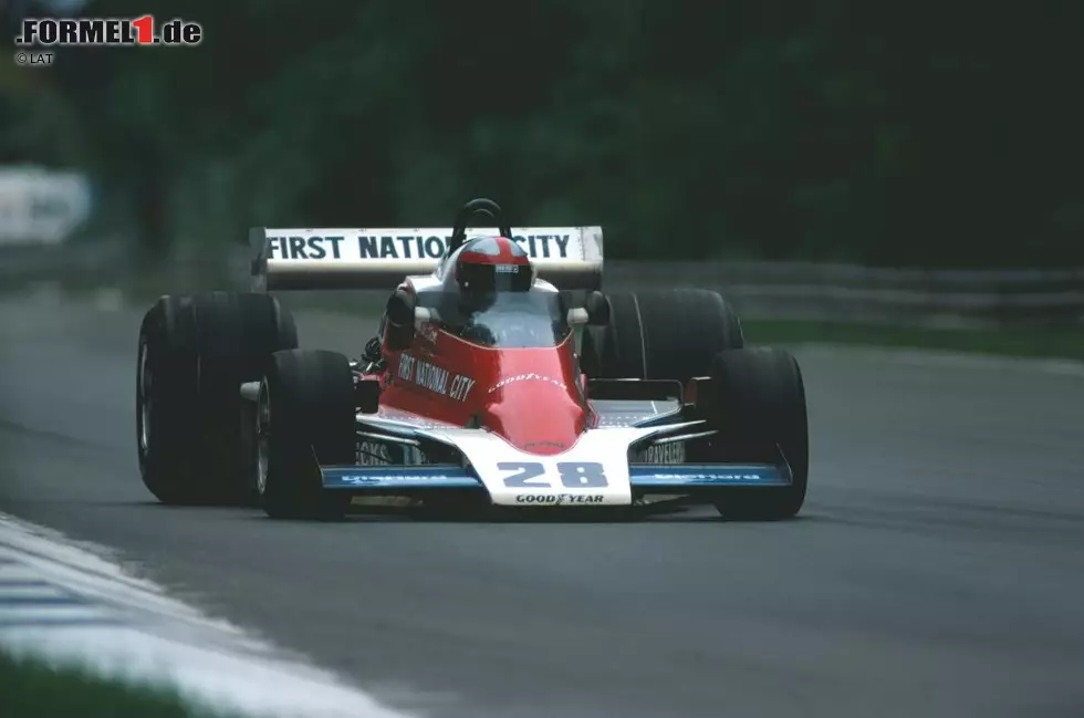 Foto zur News: Platz 7: John Watson, 152 Grands Prix. Von 1973 bis 1983 und dann noch einmal für ein Kurz-Comeback im Jahr 1985 ging Watson in der Formel 1 an den Start. Nachdem er zunächst für das Team von Roger Penske gefahren war, wechselte Watson 1979 zu McLaren. Für das Team von Ron Dennis sollte er fünf Grands Prix gewinnen.