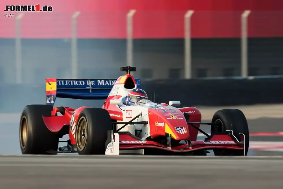 Foto zur News: Bevor Maria de Villota 2009 in die Superleague Formula (Foto) wechselt, fährt sie unter anderem in der spanischen Formel 3, der Euroserie 3000 und der Formel-Palmer-Audi. Sie holt zwar regelmäßig Punkte, schafft es aber meist nicht in die Top 10 der Gesamtwertungen.