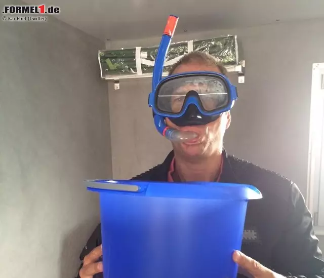 Foto zur News: Die #IceBucketChallenge grassiert im Internet: Formel1.de-Kolumnist Kai Ebel wurde vom ehemaligen Grand-Prix-Piloten Timo Glock nominiert - und Kai wäre nicht Kai, würde er die Sache nicht auf seine ganz eigene Weise interpretieren.