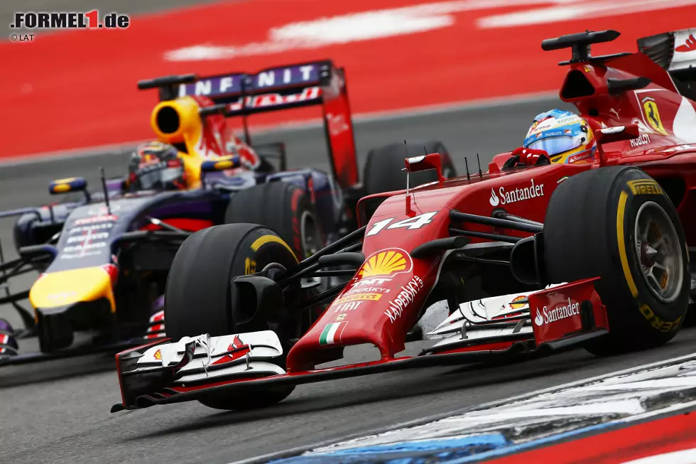 As (Spanien): "Nico Rosberg gewinnt, aber Lewis Hamilton versetzt alle in Erstaunen. Beim Grand Prix von Deutschland war Mercedes allgegenwärtig. Hamilton begann in der Hölle und verschluckte von da an alles, was ihm im Wege stand. Vettel hatte es im direkten Duell wieder mit Alonso zu tun." Foto zur News: As (Spanien): "Nico Rosberg gewinnt, aber Lewis Hamilton versetzt alle in Erstaunen. Beim Grand Prix von Deutschland war Mercedes allgegenwärtig. Hamilton begann in der Hölle und verschluckte von da an alles, was ihm im Wege stand. Vettel hatte es im direkten Duell wieder mit Alonso zu tun."
