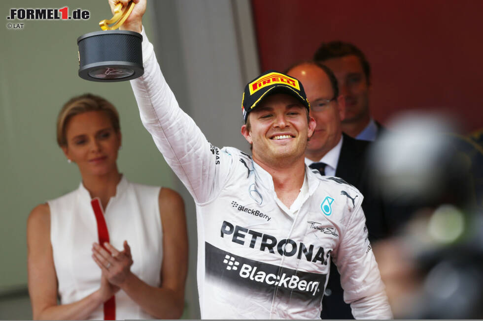 Foto zur News: La Gazzetta dello Sport (Italien): &quot;Rosberg ist Monte Carlos König. Im Fürstentum kommt es zu einem Nervenkrieg zwischen Nico und Hamilton. Rosberg stoppt Hamiltons Erfolgsserie. Die Spannung im Mercedes-Team ist groß. Ein tadelloser Sieg für einen Piloten, den viele als Opfer Hamiltons betrachteten.&quot;