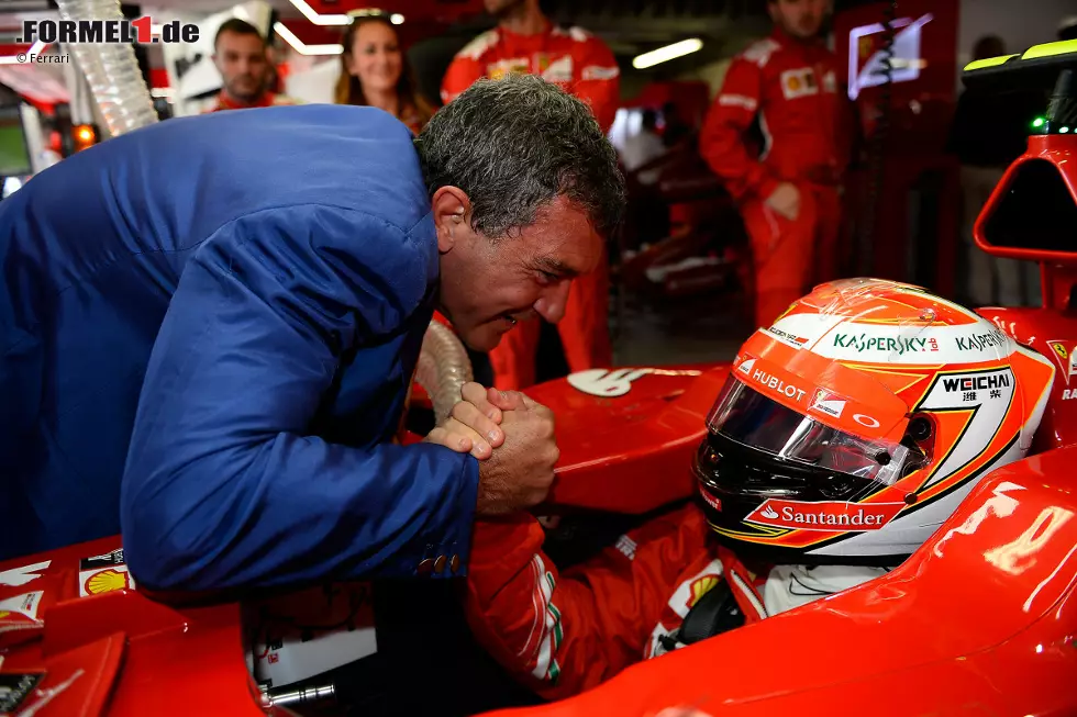 Spanier unter sich: Hollywood-Superstar Antonio Banderas wünscht Fernando Alonso alles Gute für das Rennen. "Zorro" ist dem Ferrari-Fahrer offensichtlich wichtiger als Justin Bieber. Foto zur News: Spanier unter sich: Hollywood-Superstar Antonio Banderas wünscht Fernando Alonso alles Gute für das Rennen. "Zorro" ist dem Ferrari-Fahrer offensichtlich wichtiger als Justin Bieber.