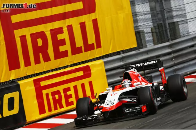 Es ist ein kleines Wunder, das sich im Jahre 2014 ereignet: Im unterlegenen Marussia-Boliden holt der als Supertalent gefeierte Jules Bianchi WM-Punkte für Rang neun. Es sind die ersten der Teamgeschichte. Die französischen Journalisten feiern ihn mit der Nationalhymne und das Ferrari-Cockpit rückt näher - doch keine fünf Monate später beendet Bianchis schwerer Unfall beim Japan-Grand-Prix die Erfolgsstory. Foto zur News: Es ist ein kleines Wunder, das sich im Jahre 2014 ereignet: Im unterlegenen Marussia-Boliden holt der als Supertalent gefeierte Jules Bianchi WM-Punkte für Rang neun. Es sind die ersten der Teamgeschichte. Die französischen Journalisten feiern ihn mit der Nationalhymne und das Ferrari-Cockpit rückt näher - doch keine fünf Monate später beendet Bianchis schwerer Unfall beim Japan-Grand-Prix die Erfolgsstory.