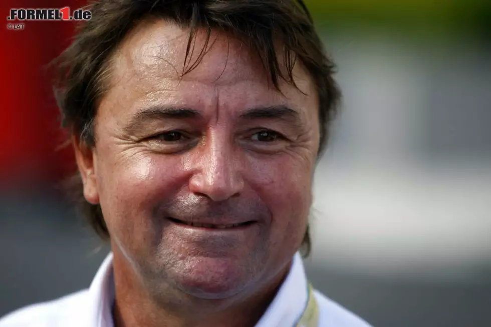 Doch auch nach dem Ende seiner aktiven Karriere ist Rene Arnoux im Fahrerlager der Königsklasse ein gern gesehener Gast. Foto zur News: Doch auch nach dem Ende seiner aktiven Karriere ist Rene Arnoux im Fahrerlager der Königsklasse ein gern gesehener Gast.