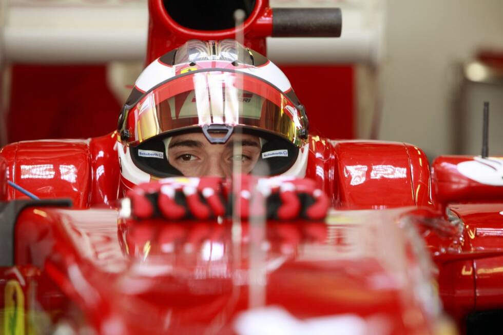 Foto zur News: Es folgten weitere Einsätze in den Grand-Prix-Autos aus Italien. Im November 2011 absolvierte Jules Bianchi den Young-Driver-Test für Ferrari in Abu Dhabi im F10.