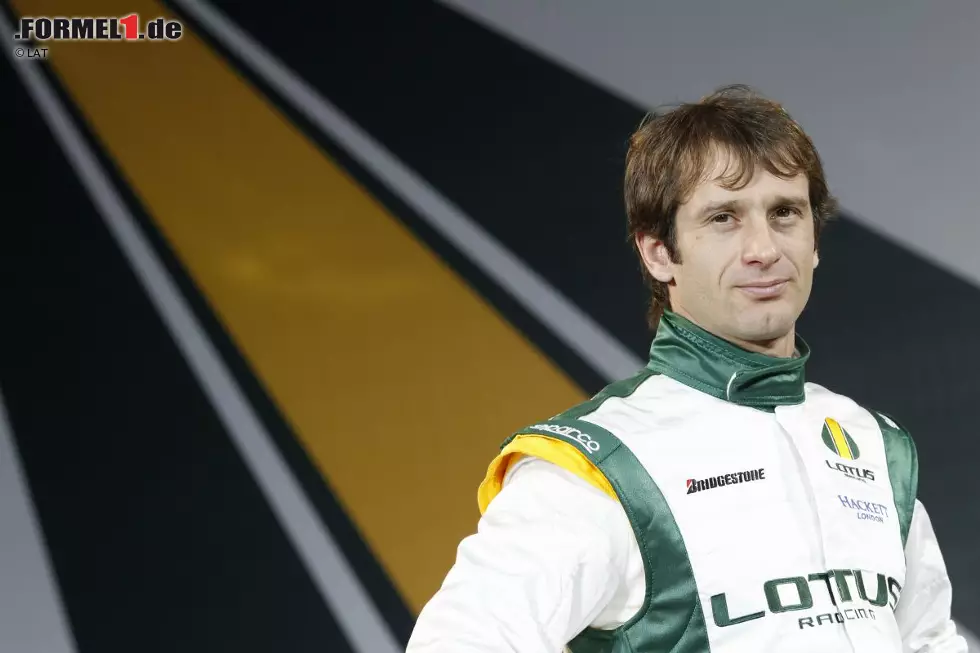 Foto zur News: ...und zum anderen Jarno Trulli, der seinen Wert schon bei Jordan, Renault oder Toyota unter Beweis stellen konnte. Allerdings muss man bei Lotus feststellen, dass die Trauben in der Formel 1 doch etwas höher hängen