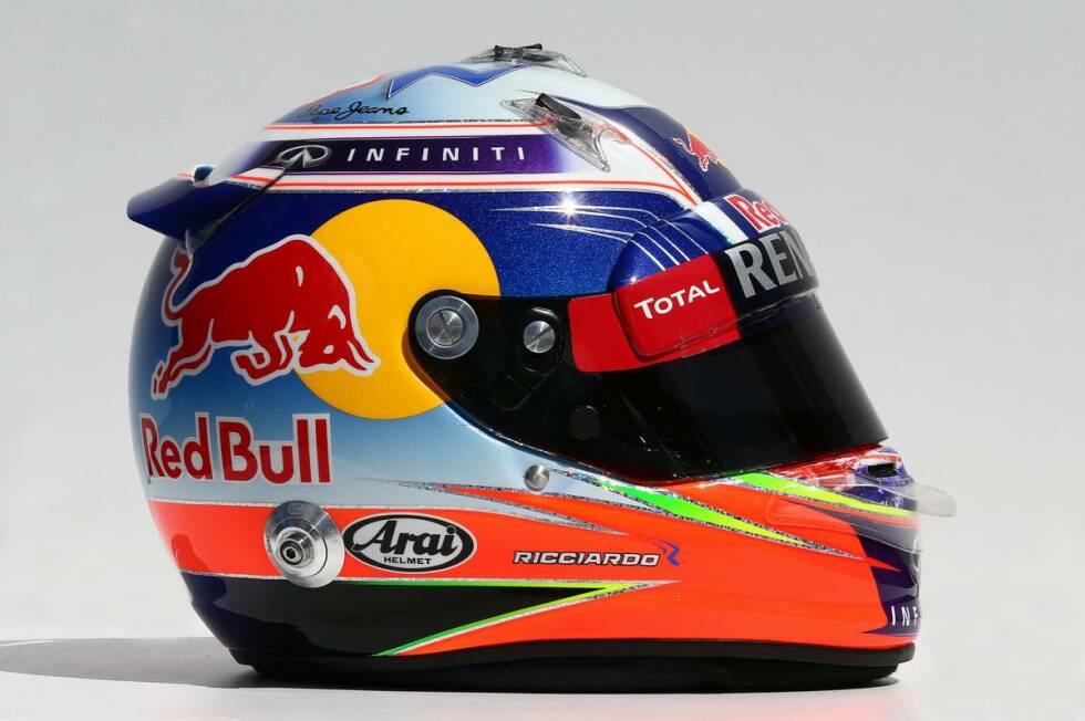 Foto zur News: #3 Daniel Ricciardo (Red-Bull-Renault), Australien, 24 Jahre alt