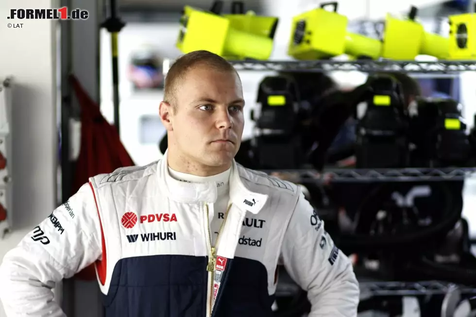 77 - Eher wenig Tradition hat die Startnummer 77 von Valtteri Bottas, doch das will der Finne in Zukunft ändern. Der Williams-Pilot möchte eine Marke aufbauen und hat diesbezüglich schon "Bo77as" auf Twitter etabliert - das geht im Übrigen auch mit seinem Vornamen "Val77eri" sehr gut Foto zur News: 77 - Eher wenig Tradition hat die Startnummer 77 von Valtteri Bottas, doch das will der Finne in Zukunft ändern. Der Williams-Pilot möchte eine Marke aufbauen und hat diesbezüglich schon "Bo77as" auf Twitter etabliert - das geht im Übrigen auch mit seinem Vornamen "Val77eri" sehr gut