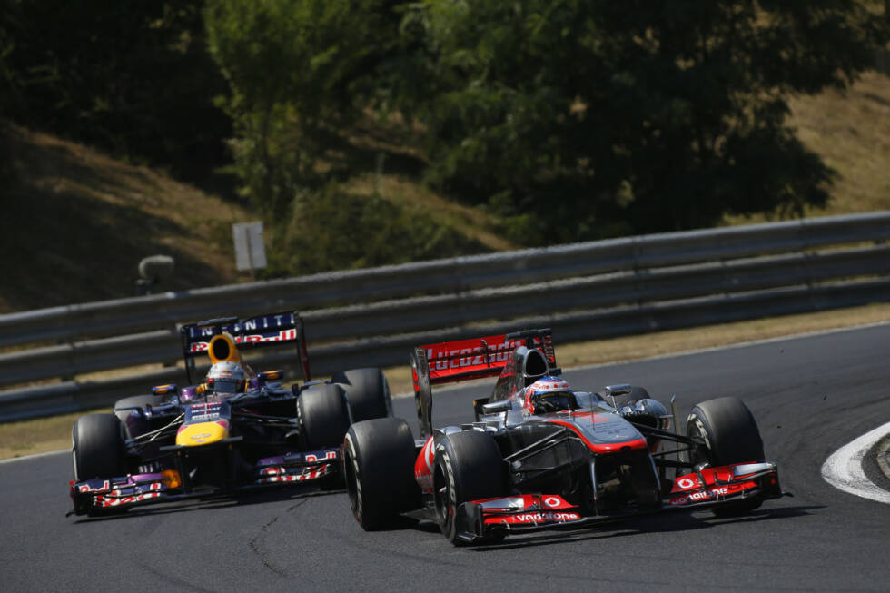 Foto zur News: Sebastian Vettel (Red Bull): &quot;Es ist eine langsame Strecke, aber sie kann dich trotzdem überraschen. Es gibt ein paar enge Kurven und es ist ein unebener Kurs, also sollte man das nicht unterschätzen.&quot;