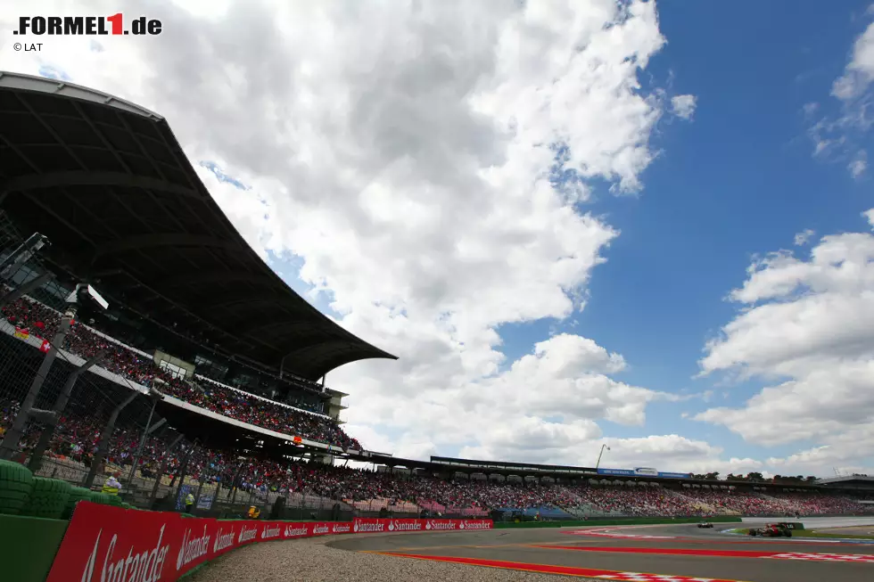 Foto zur News: Esteban Gutierrez (Sauber): &quot;Es ist eine technische Strecke mit schnellen Kurven und einer Spitzkehre am Ende der langen Geraden. Die Rechtskurve eingangs des Motodroms ist sehr schnell, die darauffolgende Sachs-Kurve ebenfalls schwierig zu fahren. Die letzten beiden Kurven vor der Start-und-Ziellinie sind auch interessant, und ich denke, dass dieser Teil der Strecke der entscheidende sein wird. Ausserdem mag ich die Atmosphäre in Hockenheim immer sehr, da dort oftmals viele Fans an der Strecke sind, die uns großartig unterstützen.&quot;