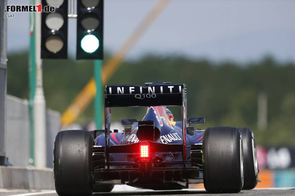 Foto zur News: Am Kräfteverhältnis ändert diese Maßnahme zunächst aber nichts. Sebastian Vettel (Red Bull) eröffnet das Rennwochenende mit zwei Bestzeiten in den Freien Trainings am Freitag.