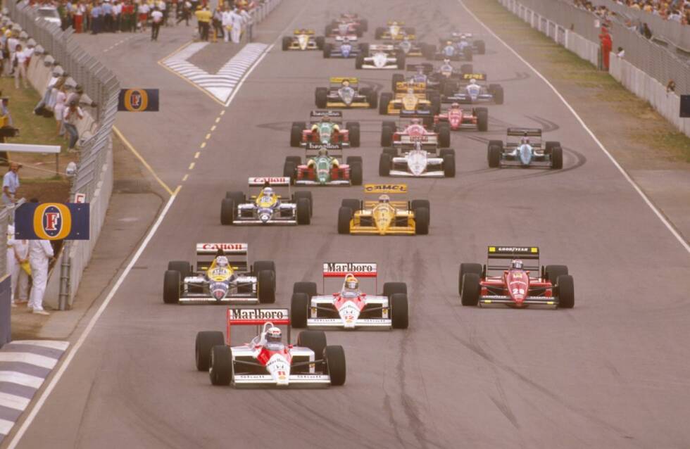 Foto zur News: 1988: Bergers zweite Ferrari-Saison und die Erkenntnis, dass gegen die übermächtigen McLaren-Honda kein Kraut gewachsen ist. Ayrton Senna und Alain Prost gewinnen zusammengerechnet 15 von 16 Saisonläufen. Nur beim Grand Prix von ...