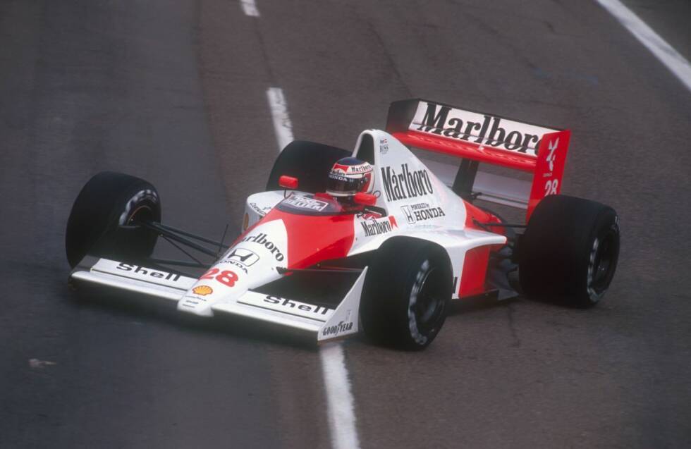 Foto zur News: ... das Cockpit des Franzosen bei McLaren. Berger ist ab sofort Teamkollege von Ayrton Senna und schlägt diesen beim ersten gemeinsamen Auftritt auf Anhieb - zumindest im Qualifying.