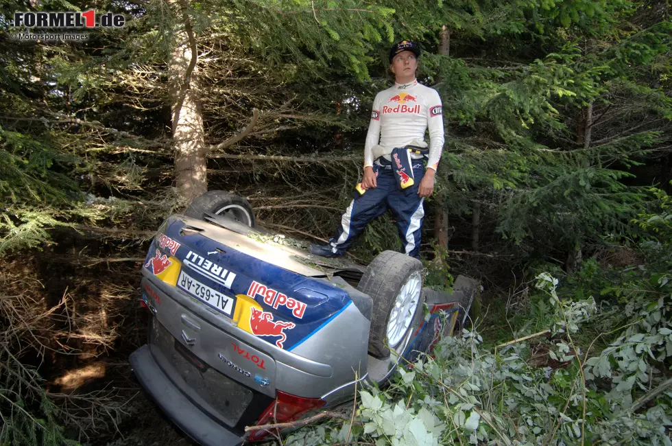 2010 beginnen die wilden Jahre des "Iceman": Er hat genug von der Formel 1 und sucht sich im Rallyesport ein neues Zuhause. Bereits 2009 tritt er in einem Fiat S2000 bei der WM-Rallye in Finnland an ... Foto zur News: 2010 beginnen die wilden Jahre des "Iceman": Er hat genug von der Formel 1 und sucht sich im Rallyesport ein neues Zuhause. Bereits 2009 tritt er in einem Fiat S2000 bei der WM-Rallye in Finnland an ...