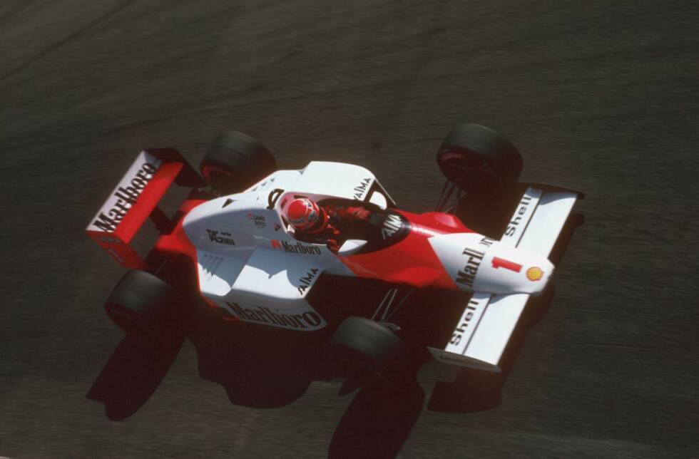 Foto zur News: Doch der &quot;Professor&quot;, der im Motorsport kurioserweise genau den gleichen Ansatz verfolgte wie Lauda, schlug zurück und wurde selbst Champion. Sein Technikpech verhagelte Lauda die Saison 1985. Er lehnte ein Angebot Bernie Ecclestones, zu Brabham zu wechseln, ab und trat ein zweites Mal zurück.