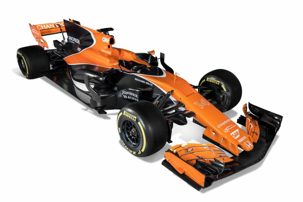 Foto zur News: 2017: Nach dem Abgang von Ron Dennis endet bei McLaren die Ära der MP4. Der neue Bolide für die Formel-1-Saison 2017 trägt den Namen MCL32 - und neben Schwarz das klassische McLaren-Orange