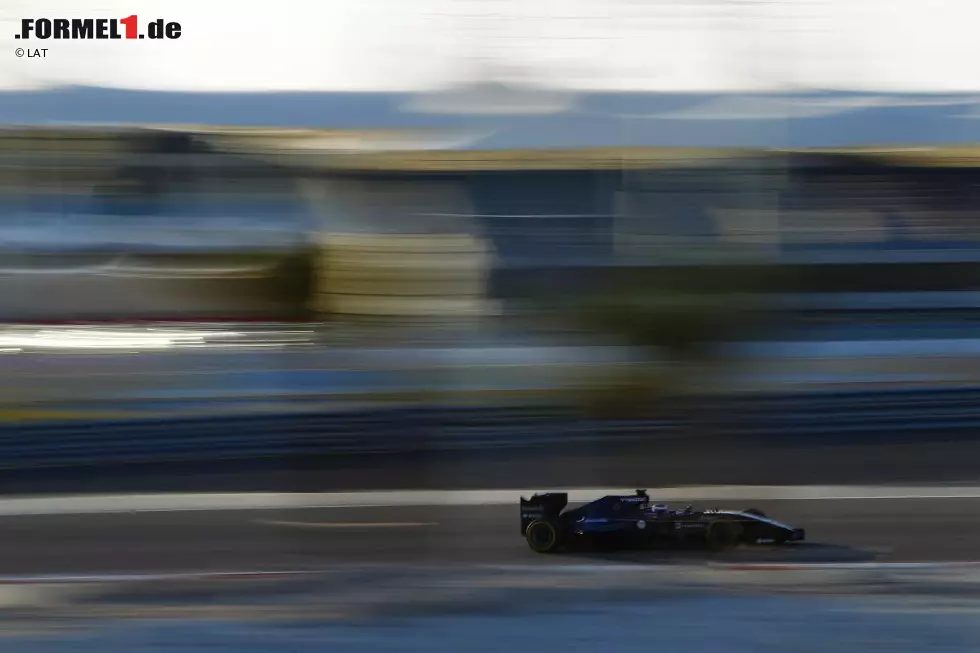 Valtteri Bottas (Williams) absolvierte mit 236 Runden das größte Trainingspensum. Dahinter folgt Sergio Perez (Force India) mit 171 Runden. Foto zur News: Valtteri Bottas (Williams) absolvierte mit 236 Runden das größte Trainingspensum. Dahinter folgt Sergio Perez (Force India) mit 171 Runden.
