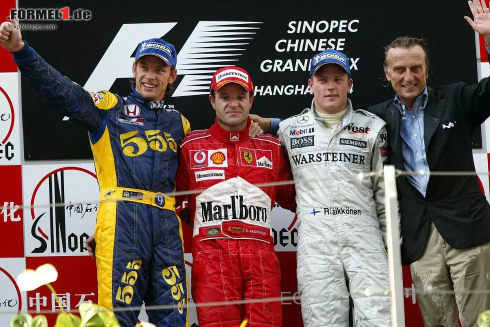 Foto zur News: Premierensieger im Jahr 2004: Rubens Barrichello (Ferrari) vor Jenson Button (BAR) und Kimi Räikkönen (McLaren). Jetzt durch die Geschichte des Grand Prix von China klicken!