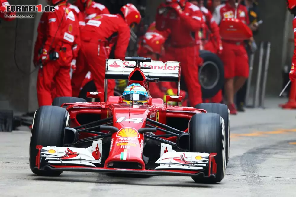 SPORT (Spanien): "Das erste Podium für Alonso. Ricciardo stellt Meister Vettel in den Schatten. Alonso auf dem Podium bei der 'Formel Mercedes'. Mercedes hat weiterhin keinen Rivalen." Foto zur News: SPORT (Spanien): "Das erste Podium für Alonso. Ricciardo stellt Meister Vettel in den Schatten. Alonso auf dem Podium bei der 'Formel Mercedes'. Mercedes hat weiterhin keinen Rivalen."