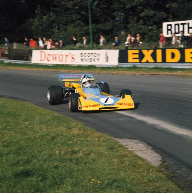 Foto zur News: Nach der Saison 1972 beendete Surtees dann seine Karriere als aktiver Fahrer. Bei 113 Grands Prix kam er auf sechs Siege, acht Pole-Positions und elf schnellste Rennrunden.