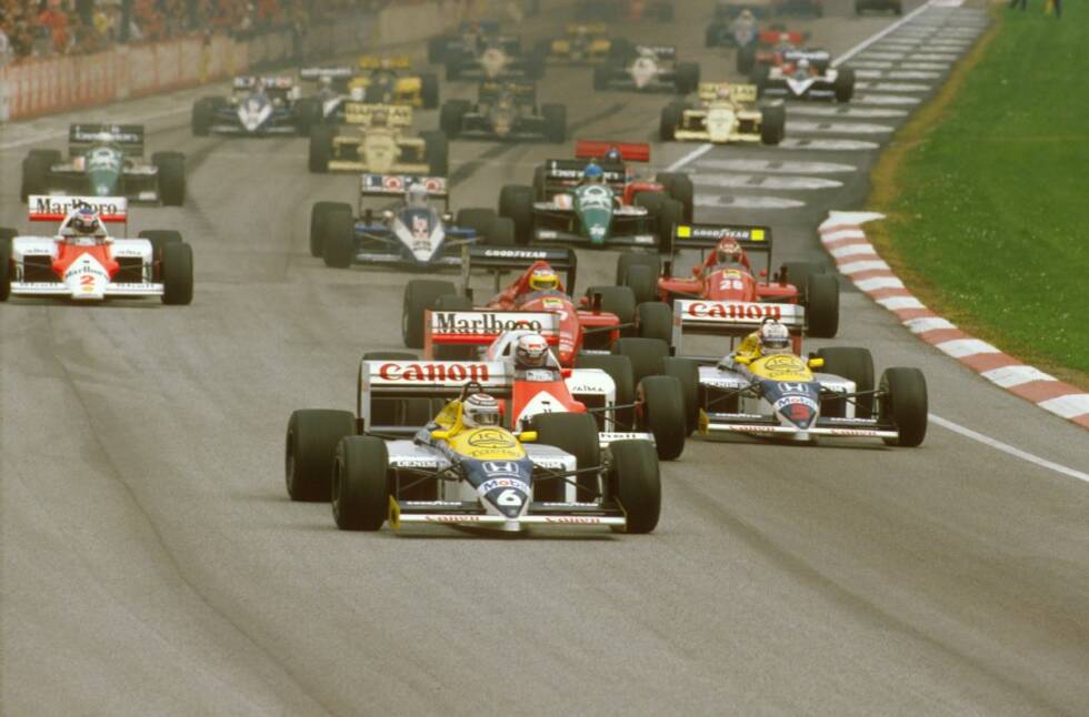Foto zur News: 1986: Die Williams-Teamkollegen Nelson Piquet und Nigel Mansell bestimmen die Saison, gewinnen zusammen neun von 16 Rennen. Doch nach dem Saisonfinale in Adelaide ist McLaren-Pilot Alain Prost der lachende Dritte. Mansell verliert seine Titelchance beim Finalrennen durch einen spektakulären Reifenplatzer, Piquet durch einen daraus resultierenden zusätzlichen Sicherheitsstopp.