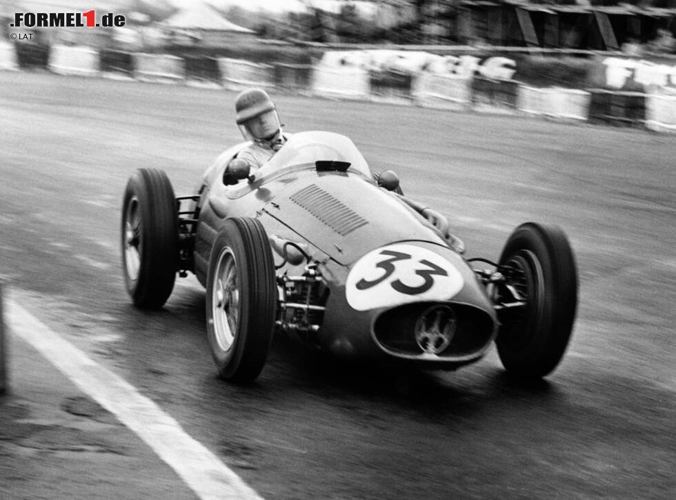 Foto zur News: Insgesamt 25 Rennfahrer haben in Läufen zur Formel-1-Weltmeisterschaft bei tragischen Unfällen ihr Leben verloren. Das erste Opfer war der Argentinier Onofre Marimon, der am 31. Juli 1954 bei einem Unfall im Training zum Rennen auf dem Nürburgring umkam.