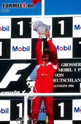 1994 beendet Gerhard Berger die Durststrecke von Ferrari und beschert der Scuderia den ersten Formel-1-Sieg seit 1990. Foto zur News: 1994 beendet Gerhard Berger die Durststrecke von Ferrari und beschert der Scuderia den ersten Formel-1-Sieg seit 1990.