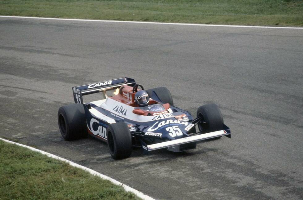 Foto zur News: Daran konnte auch der Hart-Turbomotor im Heck des Toleman TG181 nichts ändern. Im Bild zu sehen ist Brian Henton auf dem Weg zum zehnten Platz beim Großen Preis von Italien 1981 in Monza.
