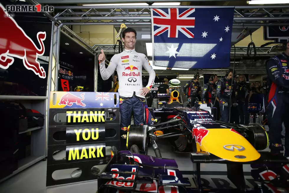 Der Brasilien-Grand-Prix 2013 ist das letzte Formel-1-Rennen von Mark Webber - und wird für den Australier schon vor dem Start zu einer emotionalen Angelegenheit. Seit Team überrascht ihn mit einer landestypischen Dekoration der Box und "Waltzing Matilda", der inoffiziellen australischen Nationalhymne. Foto zur News: Der Brasilien-Grand-Prix 2013 ist das letzte Formel-1-Rennen von Mark Webber - und wird für den Australier schon vor dem Start zu einer emotionalen Angelegenheit. Seit Team überrascht ihn mit einer landestypischen Dekoration der Box und "Waltzing Matilda", der inoffiziellen australischen Nationalhymne.