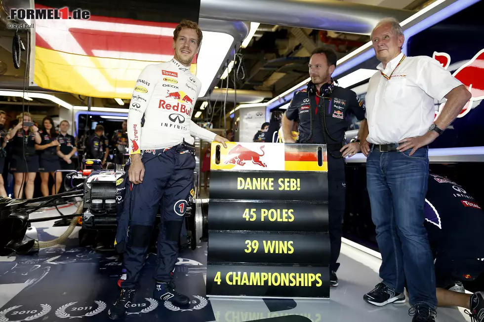 45 Poles, 39 Siege, vier WM-Titel - es heißt Abschied nehmen zwischen Sebastian Vettel und Red Bull. Tränen kullern nicht einmal, als mit voller Lautstärke "Marmor, Stein und Eisen bricht, aber unsere Liebe nicht" aus dem Lautsprecher tönt. "Ich weiß es ja nicht erst seit gestern", macht der 27-Jährige einen auf cool. Foto zur News: 45 Poles, 39 Siege, vier WM-Titel - es heißt Abschied nehmen zwischen Sebastian Vettel und Red Bull. Tränen kullern nicht einmal, als mit voller Lautstärke "Marmor, Stein und Eisen bricht, aber unsere Liebe nicht" aus dem Lautsprecher tönt. "Ich weiß es ja nicht erst seit gestern", macht der 27-Jährige einen auf cool.