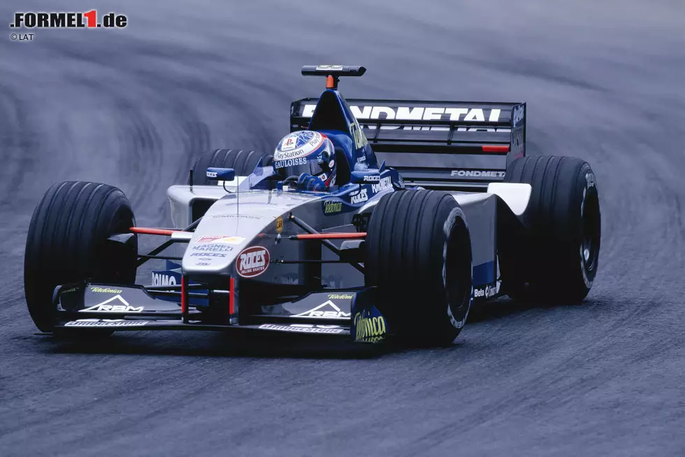 Foto zur News: Auch Stephane Sarrazin bekam nur eine Chance in der Königsklasse. Den Grand Prix von Brasilien 1999 konnte er mit gebrochenem Frontflügel jedoch nicht beenden. Den einen Einsatz fuhr er für Minardi. Da er auf eine Verpflichtung bei Prost hoffte, verspielte er allerdings die Chance auf weitere Formel-1-Einsätze.