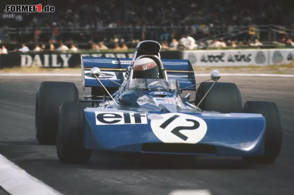 Der größte Erfolg: 1971 gewinnt Jackie Stewart sechs Grands Prix, darunter den Klassiker in Monte Carlo, und wird zum zweiten Mal Weltmeister. Auch sein Teamkollege Francois Cevert feiert einen Sieg und trägt zum ersten und einzigen Konstrukteurs-WM-Titel für Tyrrell bei. Die Traumsaison 2014 geht ebenfalls auf das Konto des ehemaligen Tyrrell-Teams, das aber inzwischen von Mercedes geführt wird. Foto zur News: Der größte Erfolg: 1971 gewinnt Jackie Stewart sechs Grands Prix, darunter den Klassiker in Monte Carlo, und wird zum zweiten Mal Weltmeister. Auch sein Teamkollege Francois Cevert feiert einen Sieg und trägt zum ersten und einzigen Konstrukteurs-WM-Titel für Tyrrell bei. Die Traumsaison 2014 geht ebenfalls auf das Konto des ehemaligen Tyrrell-Teams, das aber inzwischen von Mercedes geführt wird.