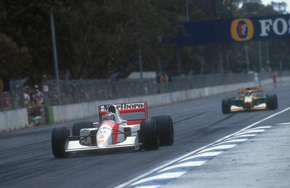Foto zur News: Die McLaren-Siegesserie wird erst durch die Dominanz von Williams-Renault unterbrochen. Der letzte Honda-Triumph vor dem Ausstieg als Motorenhersteller gelingt dem Österreicher Gerhard Berger beim Australien-Grand-Prix 1992.